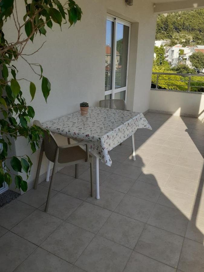 Apartments Lozina ドルヴェニク エクステリア 写真