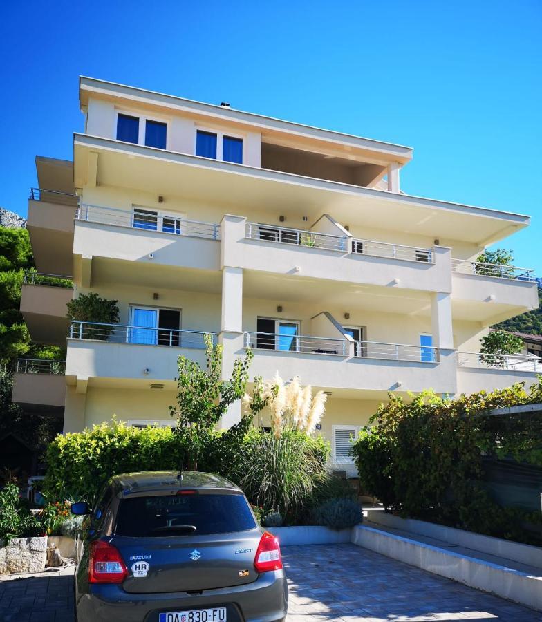 Apartments Lozina ドルヴェニク エクステリア 写真