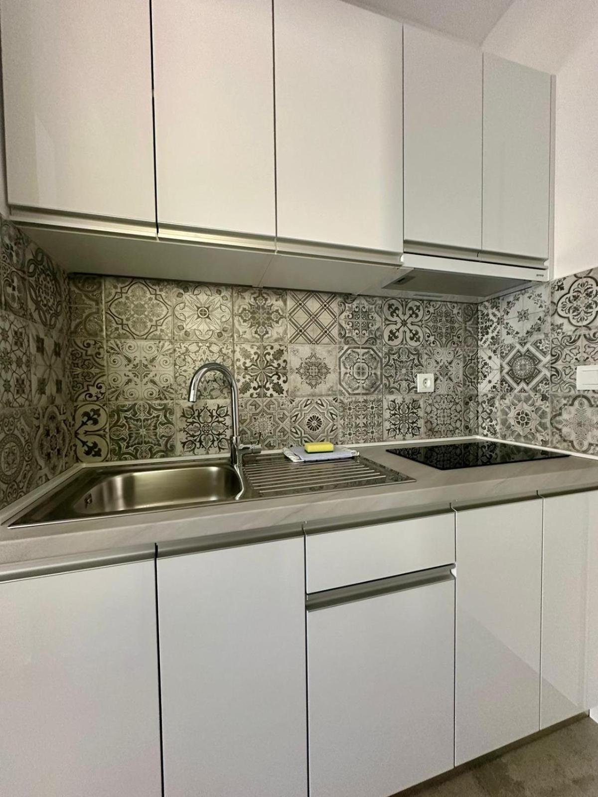 Apartments Lozina ドルヴェニク エクステリア 写真