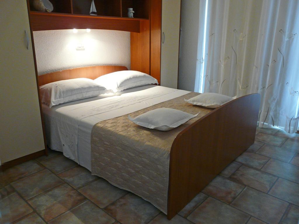 Apartments Lozina ドルヴェニク 部屋 写真